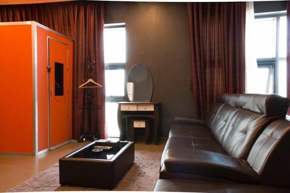 G Tourist Hotel Wolmido انشيون المظهر الخارجي الصورة