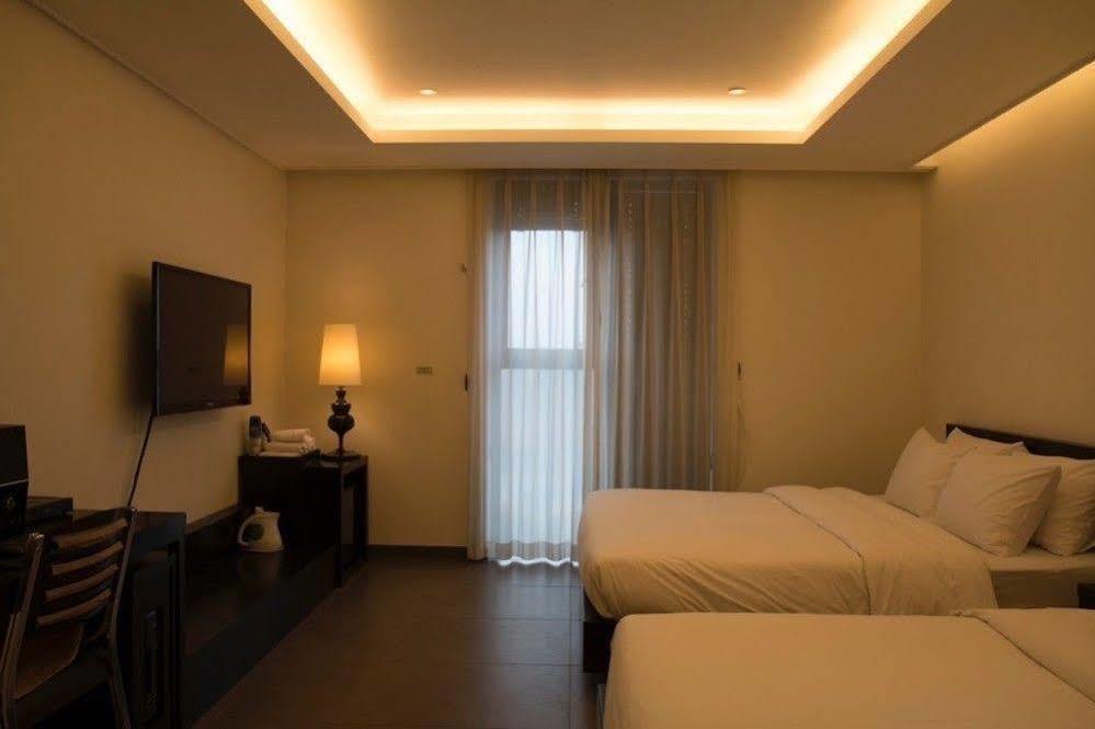 G Tourist Hotel Wolmido انشيون المظهر الخارجي الصورة